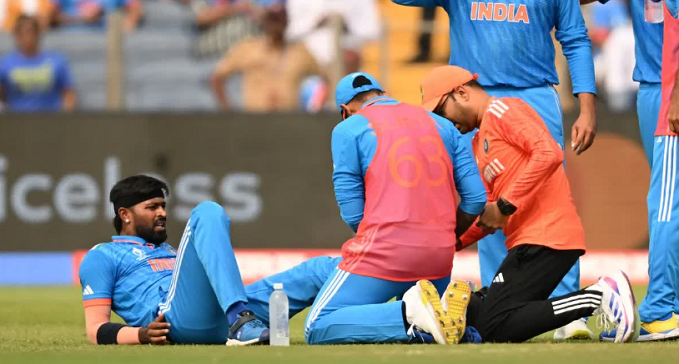  All-rounder Hardik Pandya suffers ligament tear 