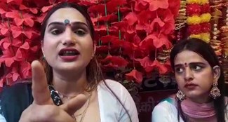RJD vidhayak fateh bahadur singh par bhadke third gender, khoob sunaya kharikhoti  