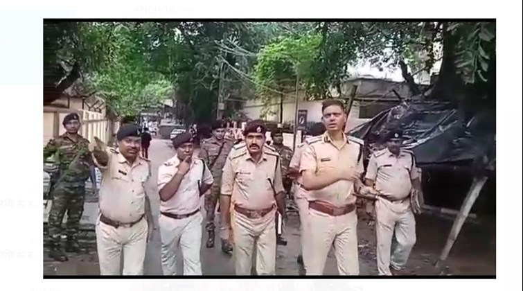 dhanbad ssp ne ki nyayalaya parisar ki janch 