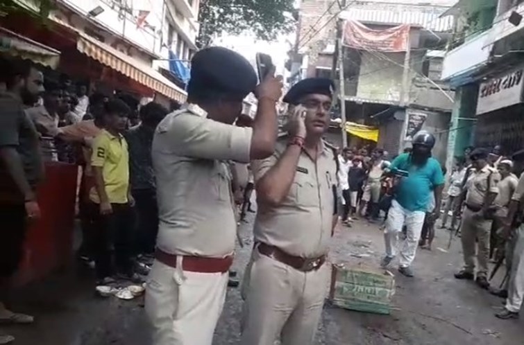 tabadtod firing se tharrapa patnacity, shkhs par andhadhundh firing 