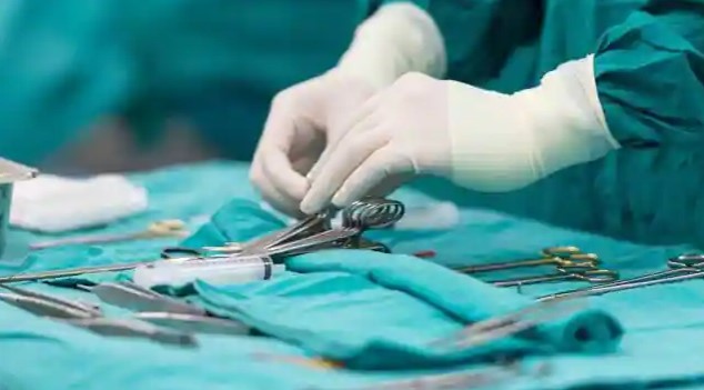 cosumer forum ne doctor par thonka bhari bharkam jurmana