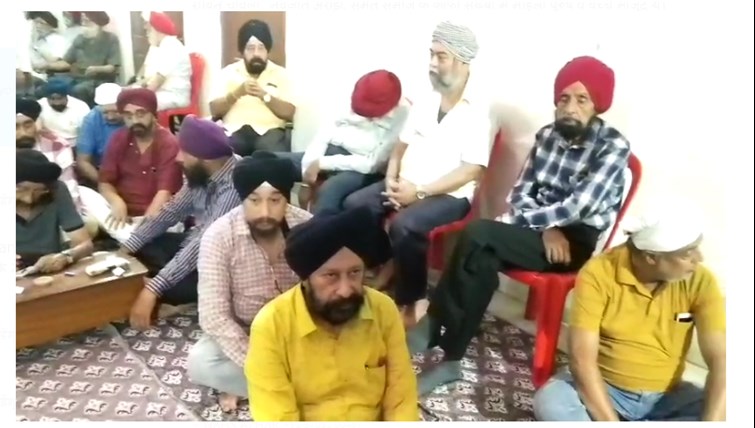 giridih mai mana guru granth sahib ka prakash parva 
