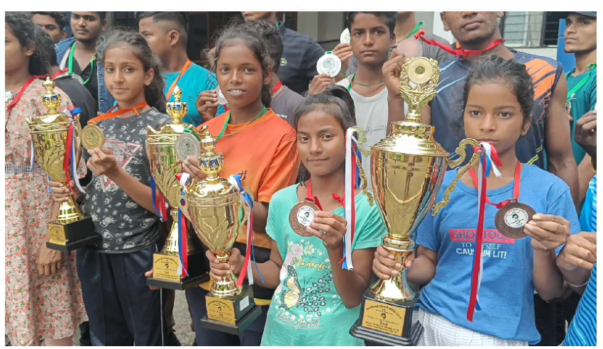 koderma mai khelo jharkhand ke champian team ka swagat 
