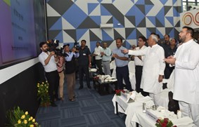 smart honge bihar ke shahar , cm ne kiya kai yojnaon ka shilanyas 