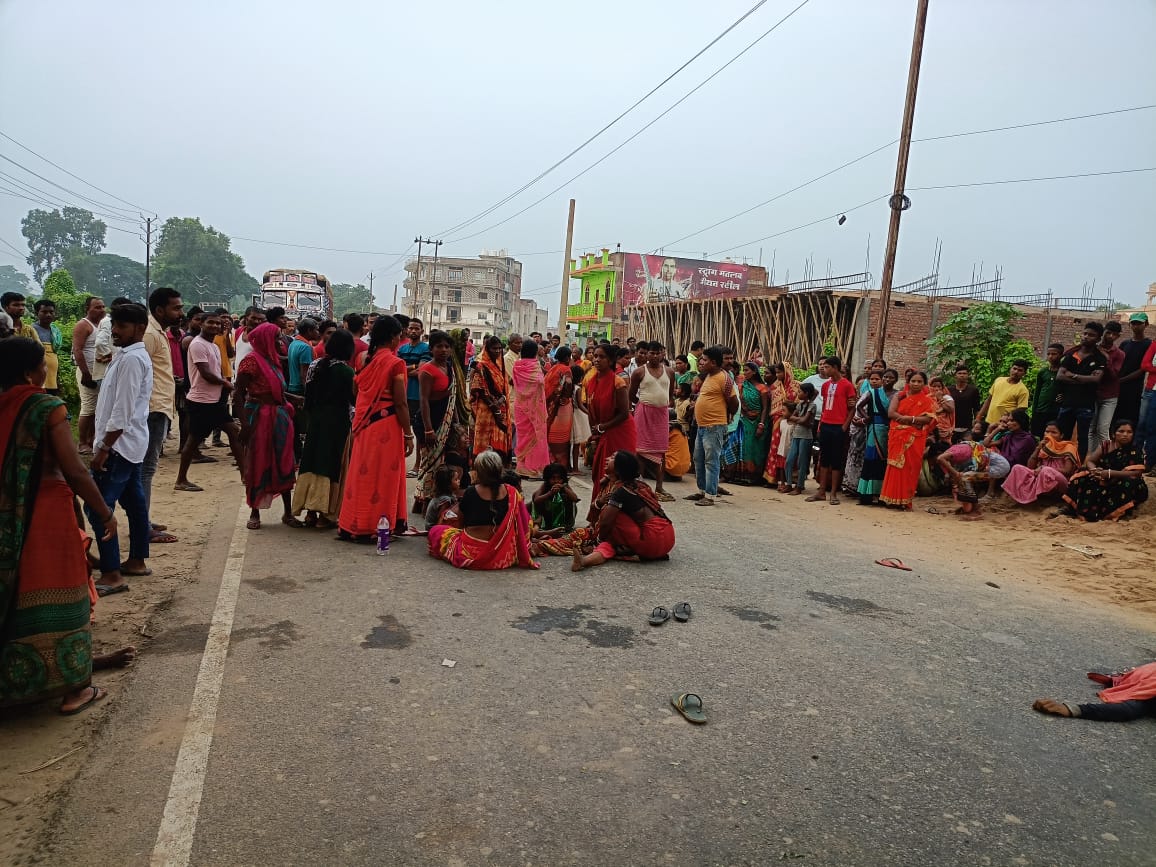 BREAKING Truck crushed four laborers in Nawada