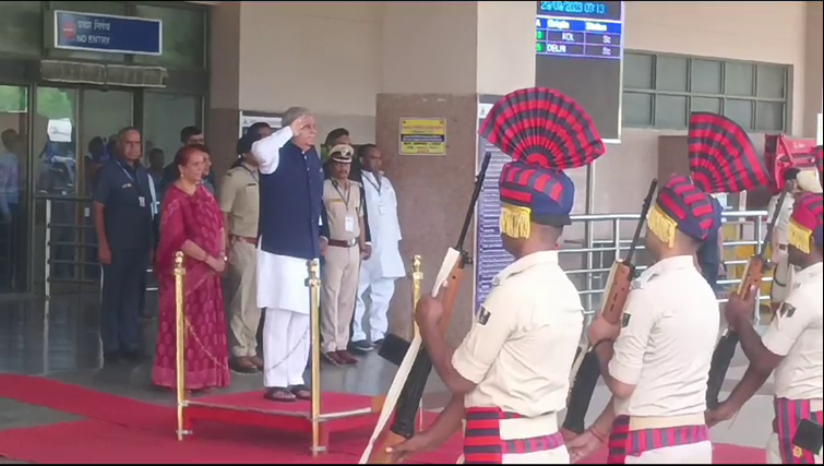 Vice President Jagdeep Dhankhar reached Gaya to perform Pind Daan of ancestors..