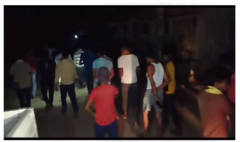 koderma mai achanak gharon mai daura 440 volt ka warant 