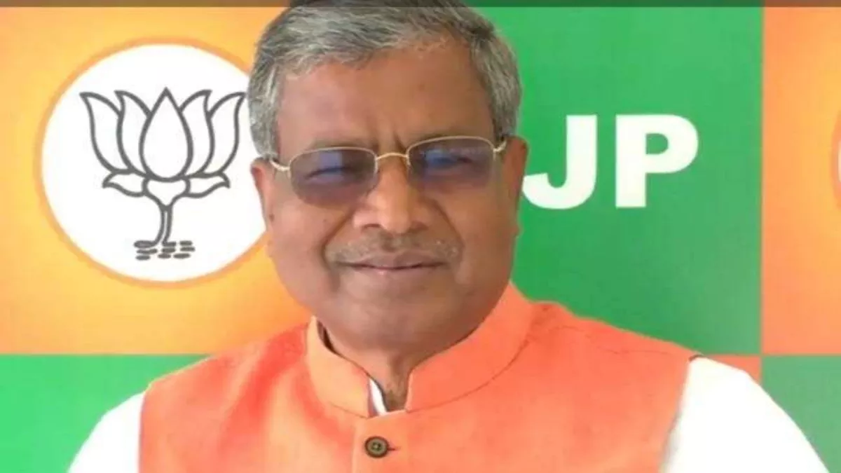 BABULAL MARANDI NE INDIA GATHBANDHAN PAR JAMKAR SADHA NISHANA