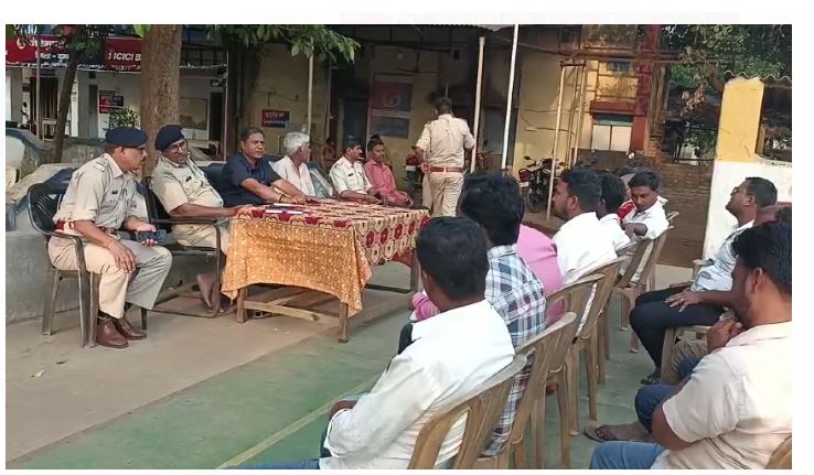 dumka mai id avam ramnavmi per shanti samiti ki baithak 