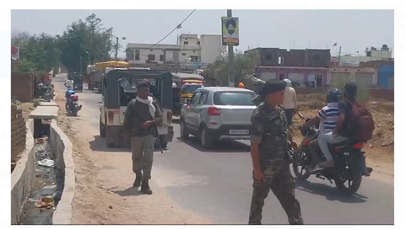 sadak hadse mai crpf jawan ki maut 