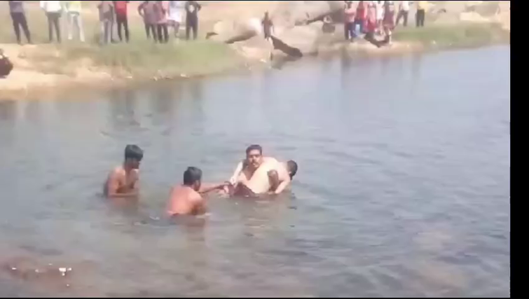 Student drowned in Bhaxo Koyal river of Lohardaga, body taken out after two hours of effort
