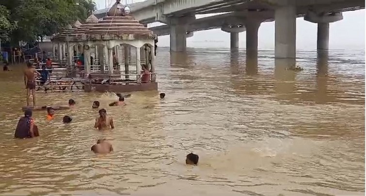 Ganga water level decreased in Patna