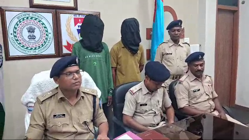 Bike thief gang running PLFI JHARKHAND