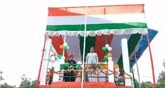  Minister in charge hoisted the flag in East Champaran