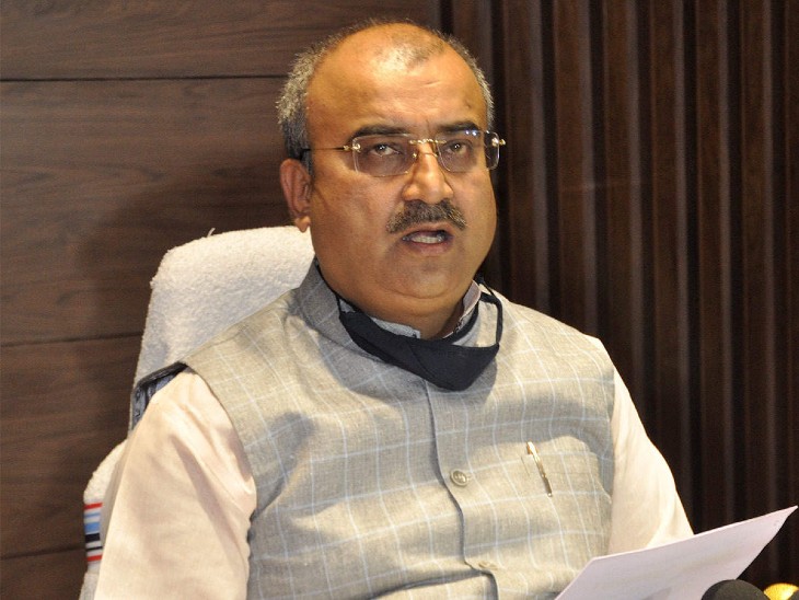 Minister Mangal Pandey held review meeting related to FPO