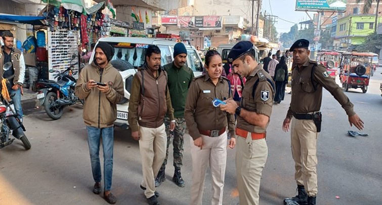  Nawada SP issued on the spot challan to drivers violating traffic rules