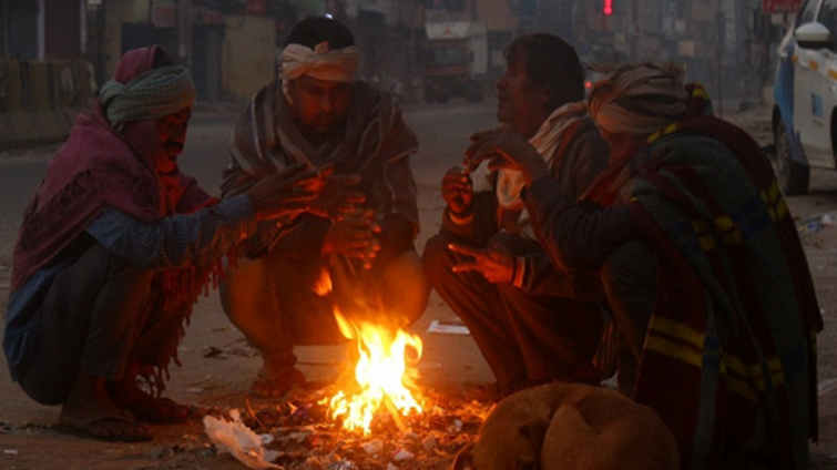 Severe cold in Jamshedpur, administration took steps, changed school timings