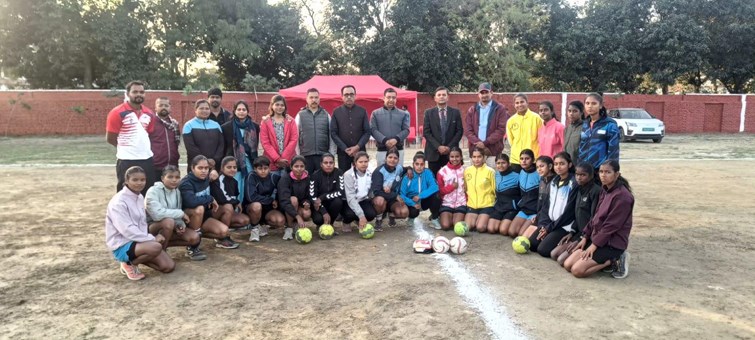 Bihar team's training camp for 53rd National Senior Womens Handball Competition begins