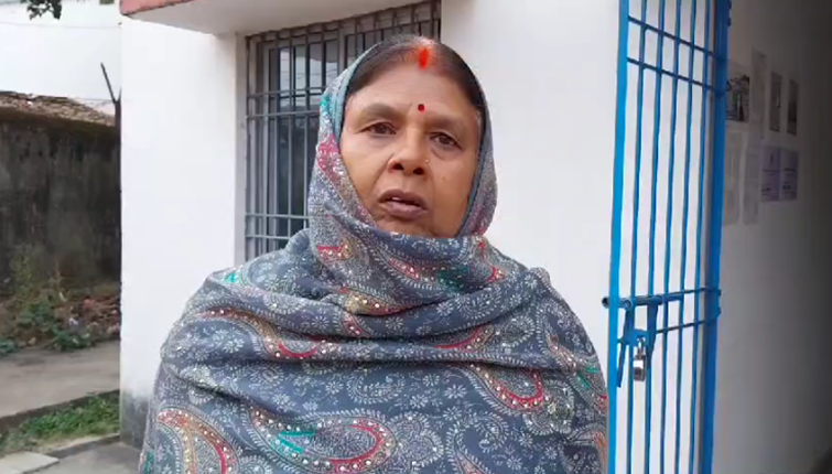  Phoolan Devi, who took shelter in Sakhi One Stop Center, is waiting for her home