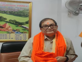 Former file officer and Mahavir temple secretary teacher teenage photographer passes away