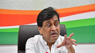  Big blow to Congress in Maharashtra Former CM Ashok Chavan resigns from the party, political turmoil intensifies