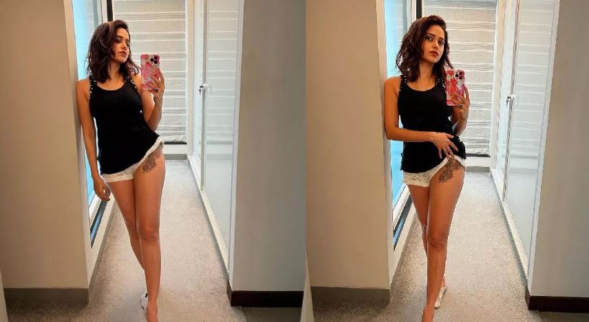  Nushrratt Bharuccha flaunts special tattoo Mirror selfie created havoc, pictures went viral