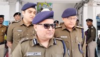 Singham of Bihar Police shivdeep lande reached Sitamarhi Special instructions given to officers, said - Those who create trouble will not be in troubl