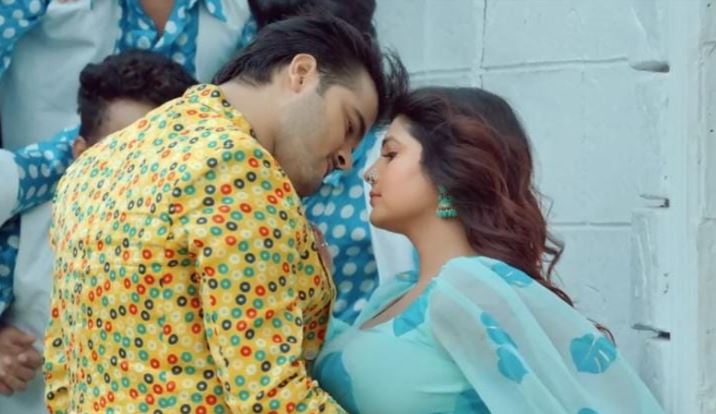  Kallu created a stir with Shilpi Raj Parul Thakur wooed by calling her Kareena, latest song goes viral