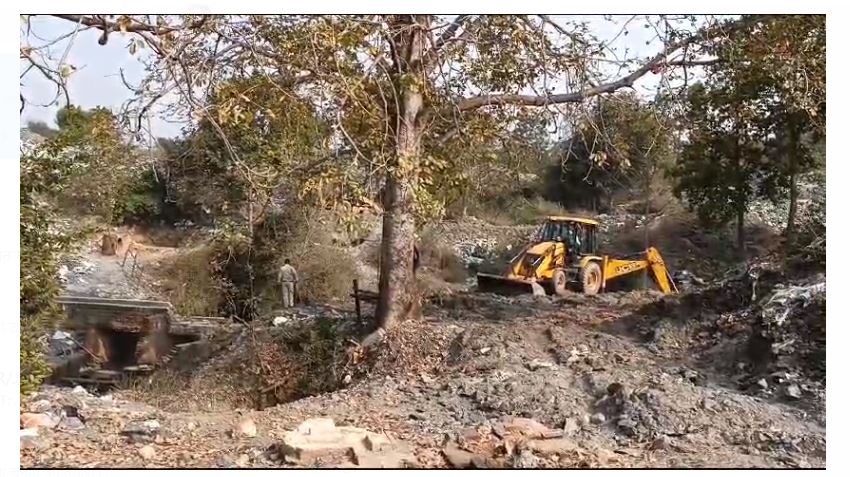 jharkhand ke koderma mai awaidh khanan ke khilaf badi karrawai 