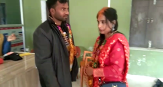  girlfriend was secretly meeting her dedis devar, then the villagers caught her and got her married to him.