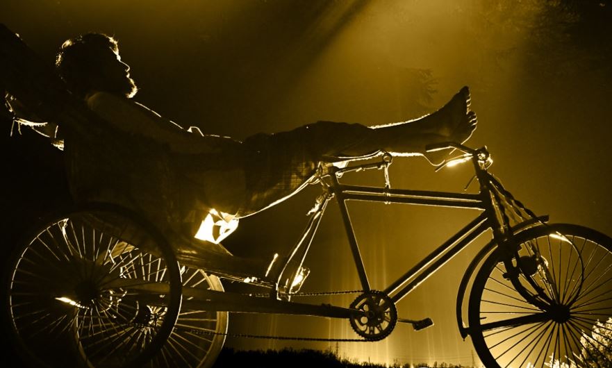 kalyug ke ram ka dhansu trailer out, rishke wale ki kahani ne lagaya bhojpuri ka behtareen tadka 