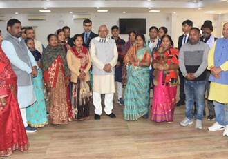 In the election year, CM Nitish met ward members, mukhia, panch and sarpanch representatives.