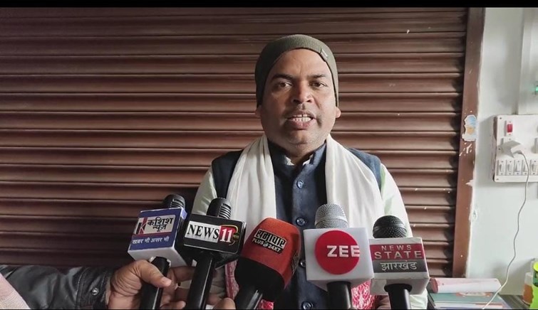 Land mafia's illegal occupation of railway land