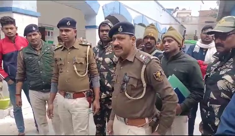 Two accused in several cases were shot dead in public, created a stir.