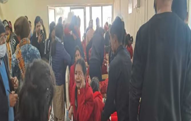 munger ke notredame school me gas leak , kai bachchon ki bigdi tabiyat 