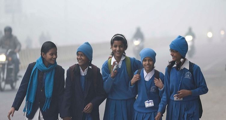 patna me badhi thand to bachchon ki school hui band, dm ne jari kiya aadesh 