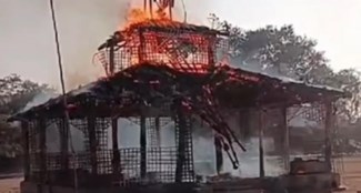 Anti-social elements set Havan Kund hut on fire, MLA Dhullu Mahato demanded arrest of the culprits.