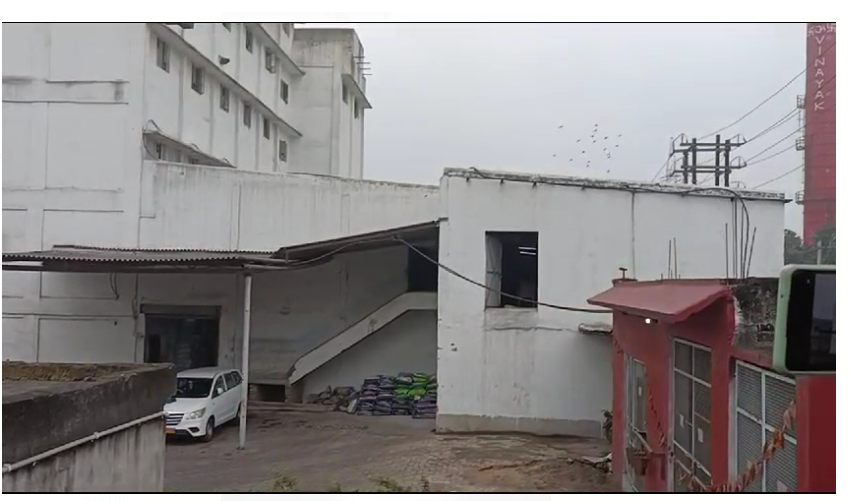 dhanbad mai it ki dusre din raid jaari 