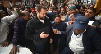  land for job scam ED questions Tejashwi Yadav, confronts officials for 8 hours