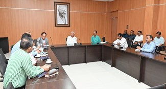  CM Nitish held a review meeting regarding the maintenance of bridges