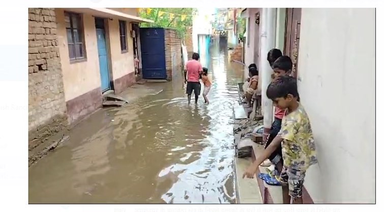 jamshedpur mai tej barish se shaharwasi behal 