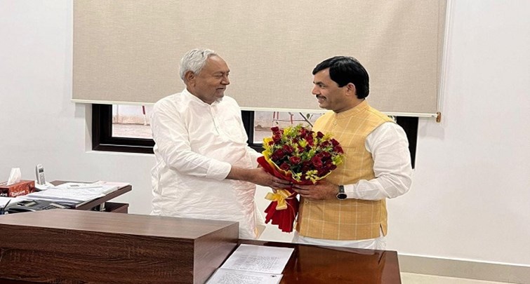 Shahnawaz Hussain met CM Nitish