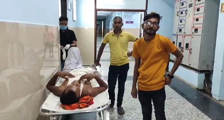 Controversy broke out during dance in Bhojpur