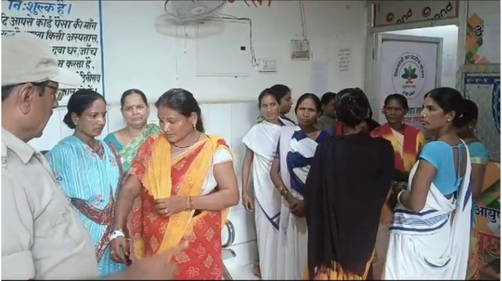 PALAMU ME KAM VETAN DIYA JA RHA 