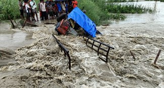  Increase in water level of Masan river in Bagaha