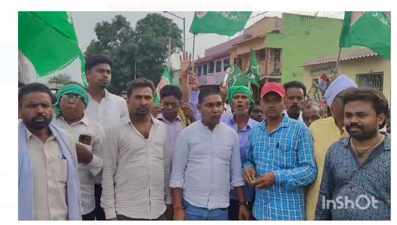 hemant soren ko bel milne per jhamumo ne manayi khushi