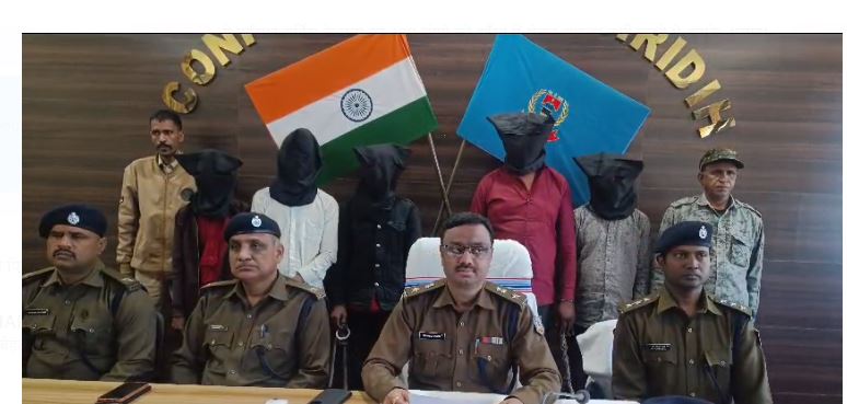 giridih mai cyber aparadh ke khilaf fir badi karrawai 