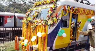  Prime Minister inaugurates online Tata Badampahar MEMU train