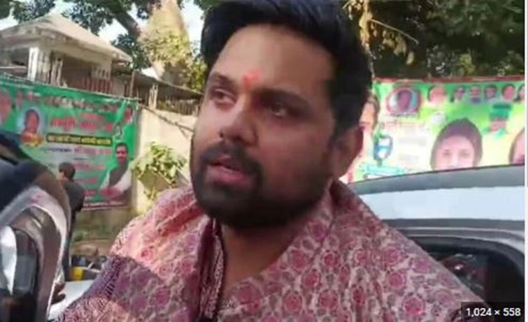  RJD's rebel MLA Chetan Anand said - there is a stampede in the party of three PAs, it is not right to stay there