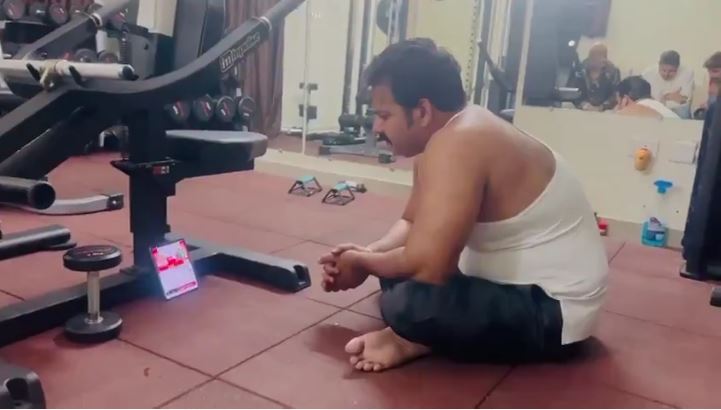  BJP was announcing the names of Lok Sabha candidates in Delhi, Pawan Singh was sweating in the gym.
